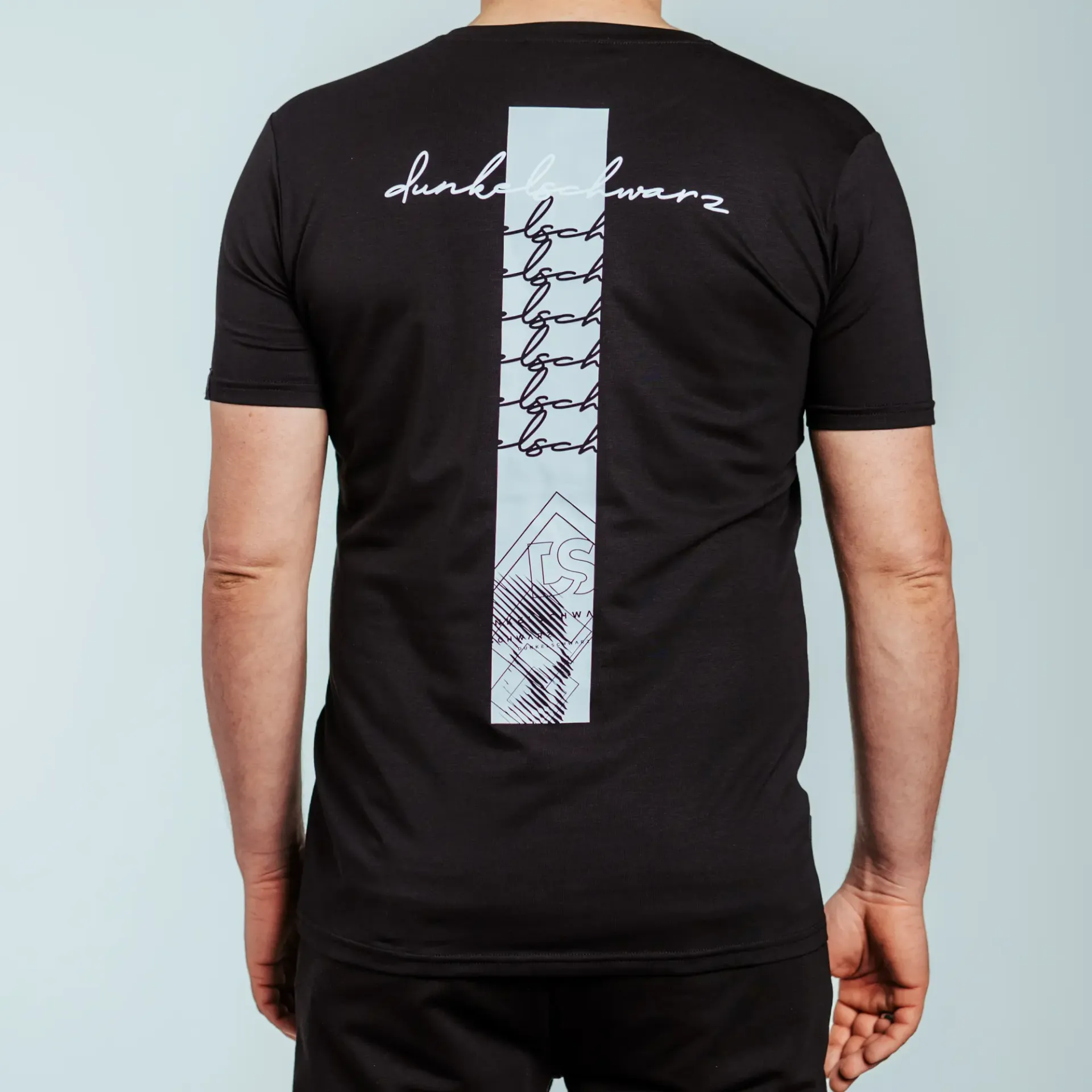 T-Shirt DS-1 MULTICURVED black